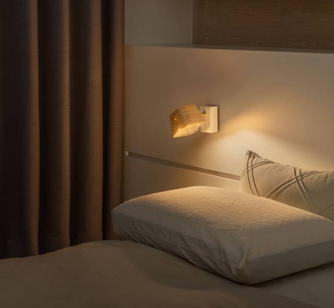 曦華床頭燈-產品情境照-02