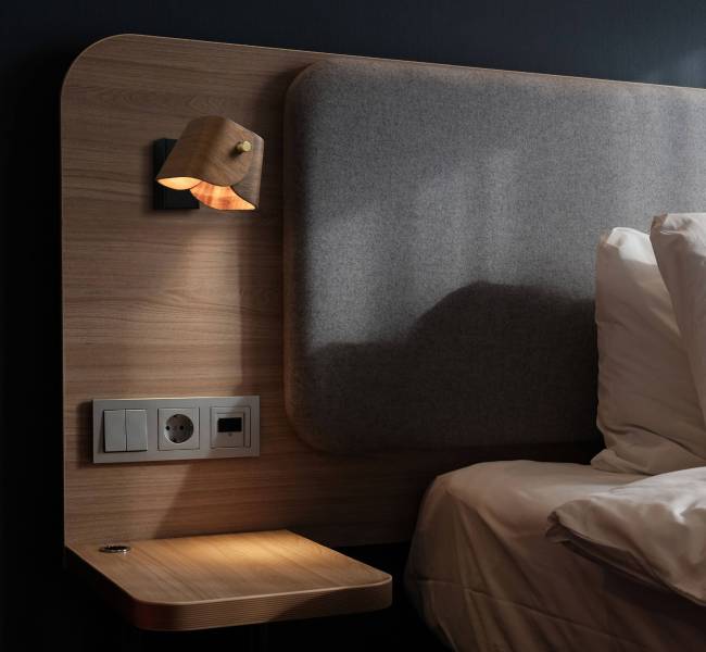 曦華床頭燈-產品情境照-04